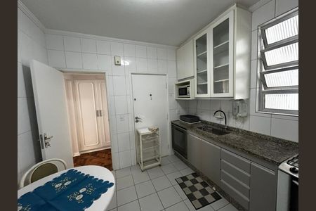 Apartamento para alugar com 90m², 2 quartos e sem vagaCozinha