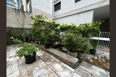 Apartamento para alugar com 90m², 2 quartos e sem vagaÁrea externa