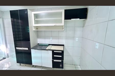 Casa para alugar com 125m², 2 quartos e 2 vagasCozinha