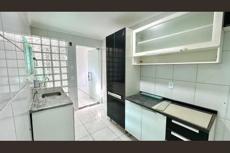 Casa para alugar com 125m², 2 quartos e 2 vagasCozinha