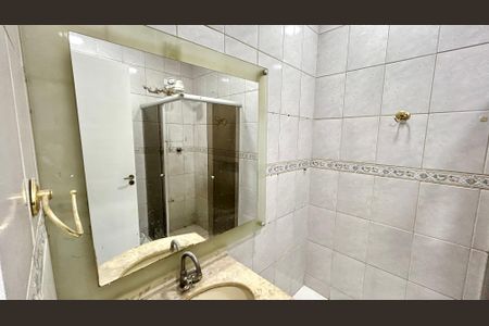 Casa para alugar com 125m², 2 quartos e 2 vagasBanheiro 1