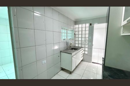 Casa para alugar com 125m², 2 quartos e 2 vagasCozinha