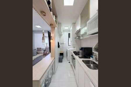 Apartamento para alugar com 57m², 2 quartos e 2 vagasCozinha