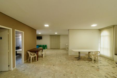 Apartamento à venda com 54m², 2 quartos e 1 vagaÁrea comum