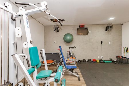 Apartamento à venda com 90m², 4 quartos e 2 vagas Apartamento à venda com 90m², 4 quartos e 2 vagasAcademia