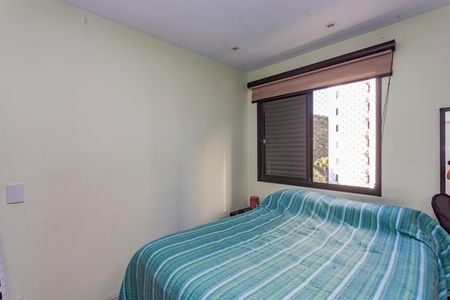 Apartamento à venda com 90m², 4 quartos e 2 vagas Apartamento à venda com 90m², 4 quartos e 2 vagasSuíte