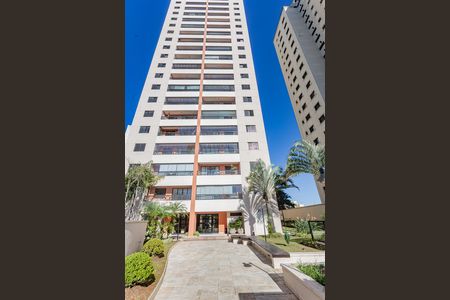 Apartamento à venda com 90m², 4 quartos e 2 vagas Apartamento à venda com 90m², 4 quartos e 2 vagasFachada do bloco