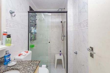 Apartamento à venda com 90m², 4 quartos e 2 vagas Apartamento à venda com 90m², 4 quartos e 2 vagasBanheiro da Suíte