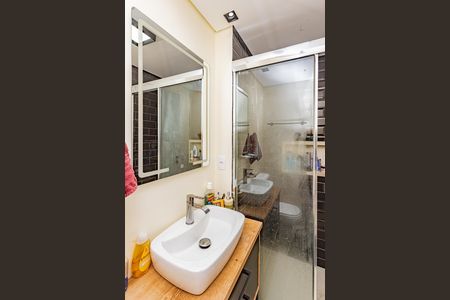 Apartamento à venda com 90m², 4 quartos e 2 vagas Apartamento à venda com 90m², 4 quartos e 2 vagasBanheiro Social