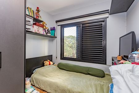 Apartamento à venda com 90m², 4 quartos e 2 vagas Apartamento à venda com 90m², 4 quartos e 2 vagasQuarto 3