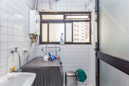 Apartamento à venda com 90m², 4 quartos e 2 vagas Apartamento à venda com 90m², 4 quartos e 2 vagasÁrea de Serviço