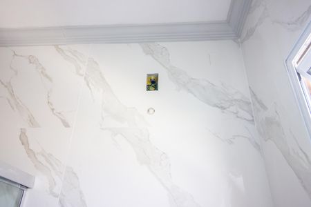 Casa à venda com 240m², 4 quartos e 2 vagasBanheiro da Suíte