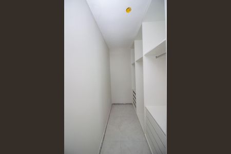 Closet da suíte de casa à venda com 4 quartos, 240m² em Tres Barras, Contagem