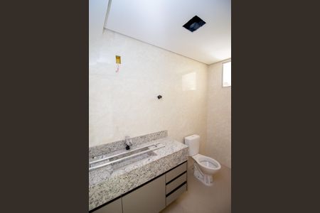 Lavabo de casa à venda com 4 quartos, 240m² em Tres Barras, Contagem