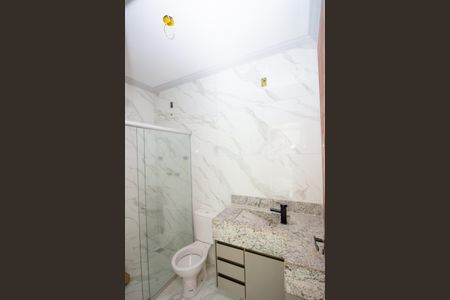 Casa à venda com 240m², 4 quartos e 2 vagasBanheiro Social