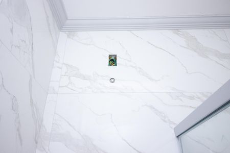 Casa à venda com 240m², 4 quartos e 2 vagasBanheiro Social