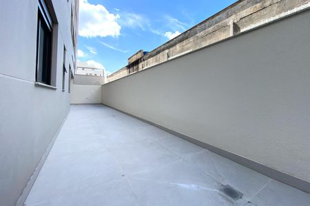 Apartamento à venda com 73m², 3 quartos e 2 vagasVaranda