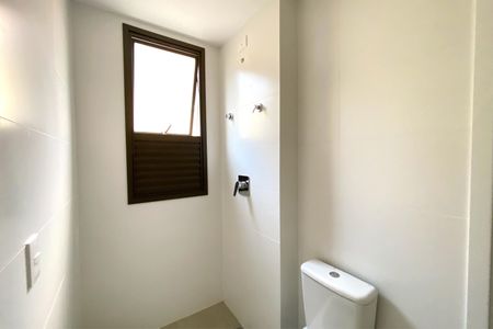 Apartamento à venda com 73m², 3 quartos e 2 vagasBanheiro das Semi suites