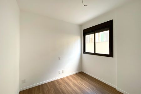 Apartamento à venda com 73m², 3 quartos e 2 vagasSemi suitte 2