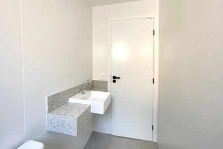 Apartamento à venda com 73m², 3 quartos e 2 vagasBanheiro da Suíte 1