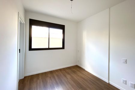 Apartamento à venda com 73m², 3 quartos e 2 vagasSuite 1