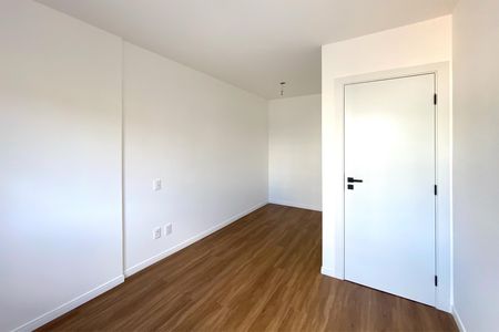 Apartamento à venda com 77m², 3 quartos e 2 vagasSuite 1