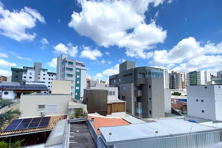 Apartamento à venda com 77m², 3 quartos e 2 vagasVista Suíte 1