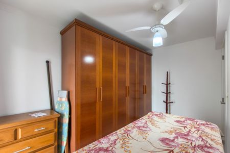 Apartamento para alugar com 87m², 2 quartos e 2 vagasQuarto