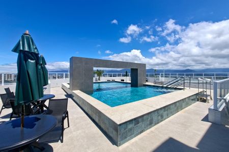 Apartamento para alugar com 87m², 2 quartos e 2 vagasÁrea comum - Piscina