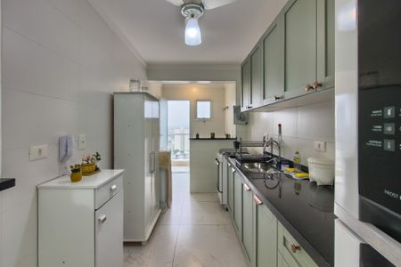 Apartamento para alugar com 87m², 2 quartos e 2 vagasCozinha 