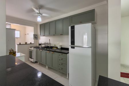 Apartamento para alugar com 87m², 2 quartos e 2 vagasCozinha 