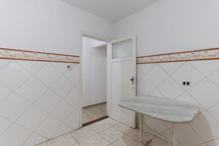 Apartamento à venda com 68m², 2 quartos e sem vagaCozinha