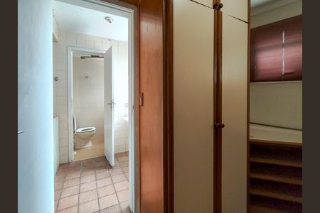 Apartamento à venda com 80m², 2 quartos e 1 vaga Apartamento à venda com 80m², 2 quartos e 1 vagaQuarto de Serviço