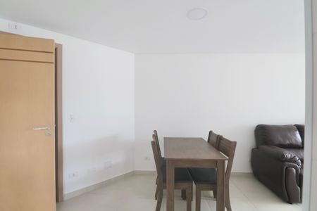 Apartamento para alugar com 69m², 2 quartos e 1 vagaSala