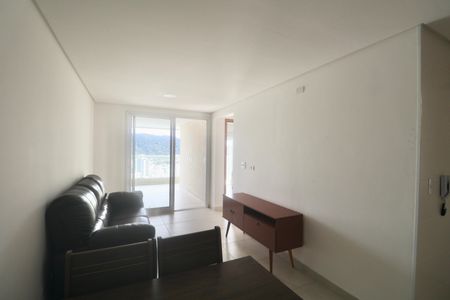 Sala de apartamento para alugar com 2 quartos, 69m² em Jardim Virginia, Guarujá