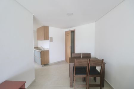 Sala de apartamento para alugar com 2 quartos, 69m² em Jardim Virginia, Guarujá
