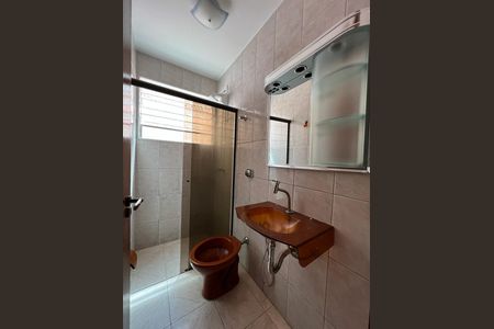 Banheiro  de casa para alugar com 3 quartos, 1700m² em Mauá, São Caetano do Sul