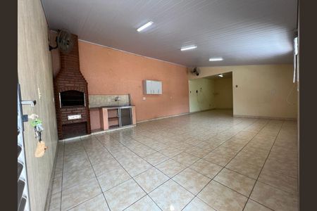Casa à venda com 1700m², 3 quartos e 3 vagasÁrea externa