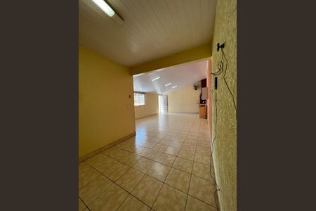 Casa à venda com 1700m², 3 quartos e 3 vagasÁrea externa