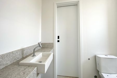 Apartamento à venda com 63m², 3 quartos e 2 vagas Apartamento à venda com 63m², 3 quartos e 2 vagasBanheiro das Semi suites