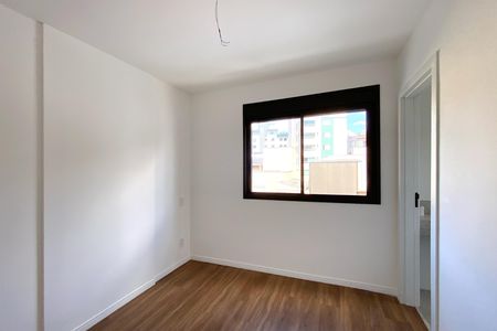 Apartamento à venda com 63m², 3 quartos e 2 vagas Apartamento à venda com 63m², 3 quartos e 2 vagasSuite 1
