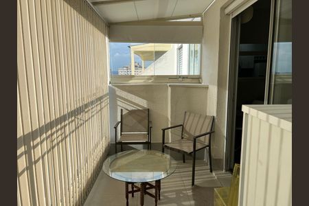 Apartamento para alugar com 54m², 1 quarto e 1 vaga Apartamento para alugar com 54m², 1 quarto e 1 vagaVaranda e Vista