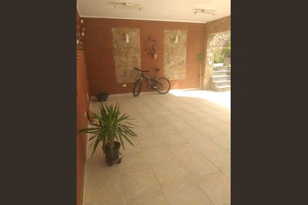 Casa à venda com 450m², 4 quartos e 5 vagasFoto 31