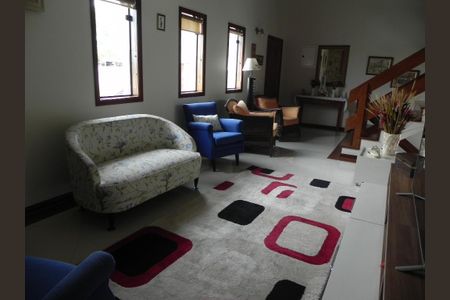 Casa à venda com 450m², 4 quartos e 5 vagasFoto 07
