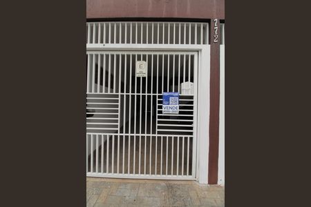 Casa para alugar com 60m², 1 quarto e sem vagaPlaquinha