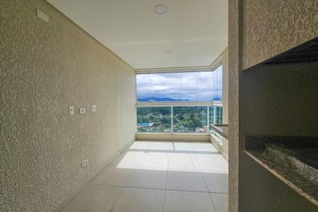 Apartamento para alugar com 2 quartos, 69m² em Jardim Virginia, Guarujá