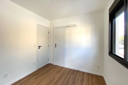 Apartamento à venda com 77m², 3 quartos e 2 vagasSemi suite 1