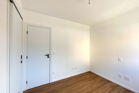Apartamento à venda com 77m², 3 quartos e 2 vagasSemi suite 2