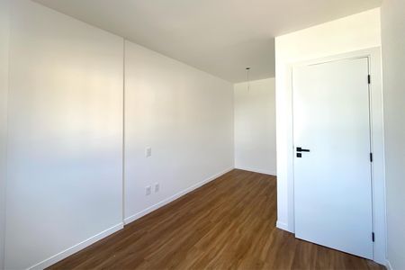 Apartamento à venda com 77m², 3 quartos e 2 vagasSuite