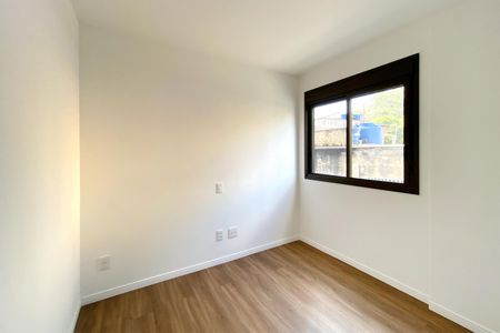 Apartamento à venda com 77m², 3 quartos e 2 vagasSemi suite 2